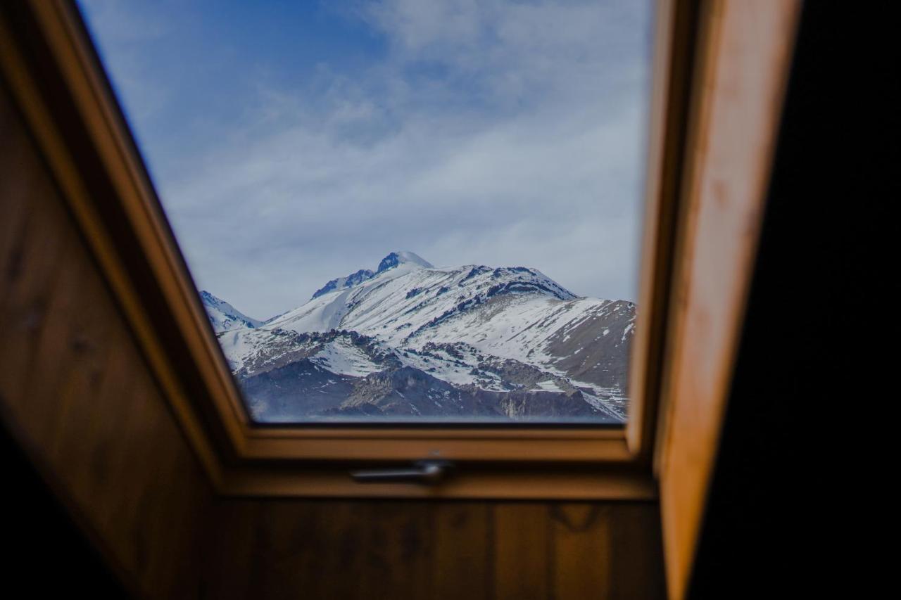 Suatis Resort Kazbegi ภายนอก รูปภาพ